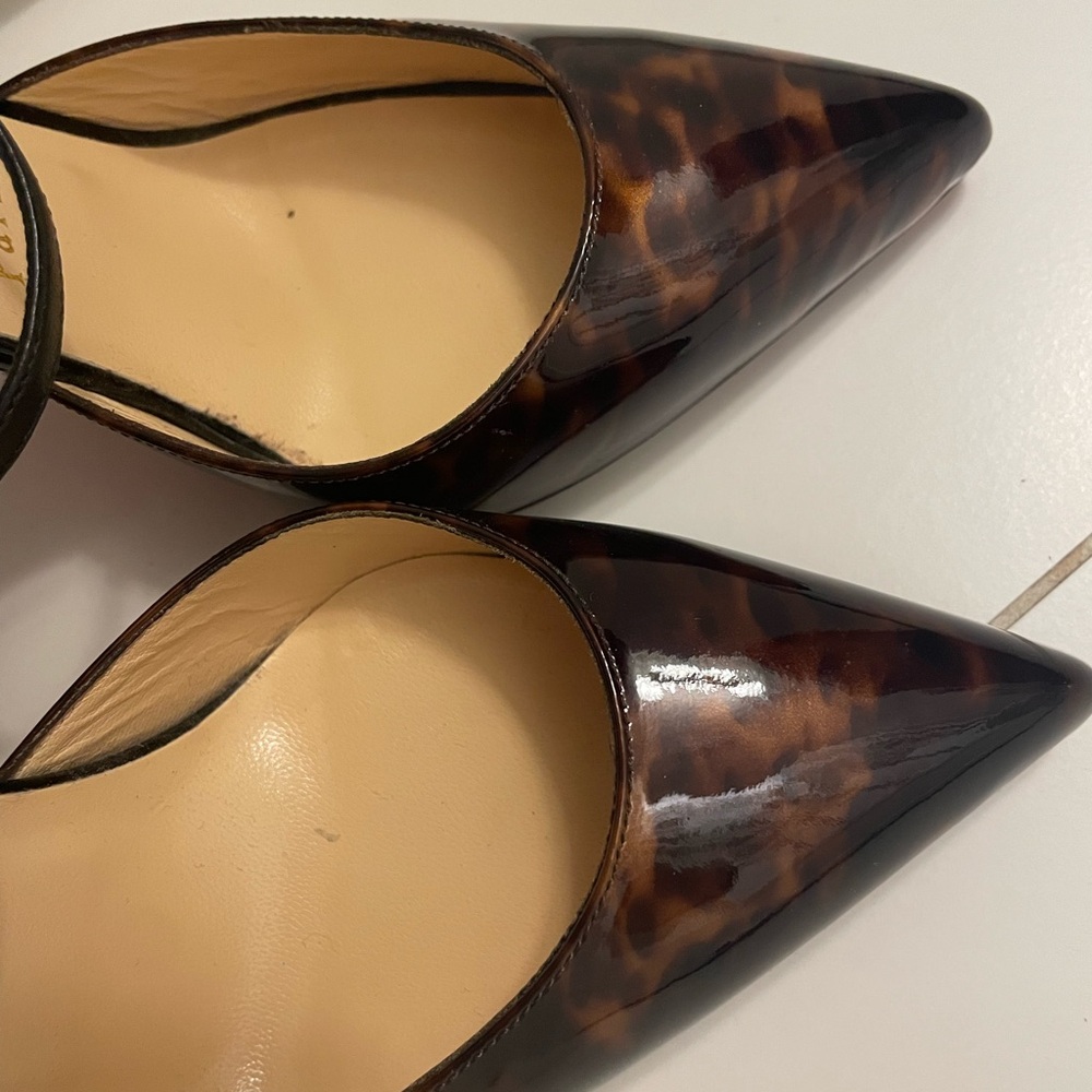 Christian Louboutin. Authentic. Only worn a few times. - Picture 9 of 10